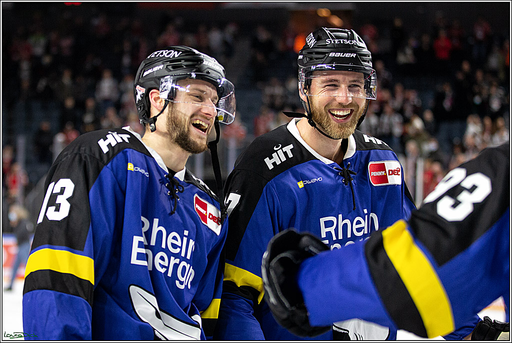 PENNY DEL; Koelner Haie- Fishtown Pinguins Bremerhaven; Koeln, 23.11.2021